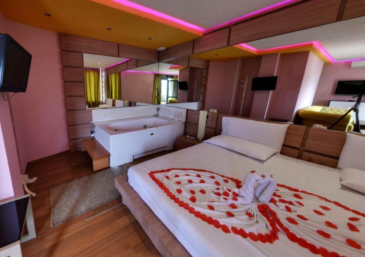 Vivi La Vita Hotel Tirana Buitenkant foto